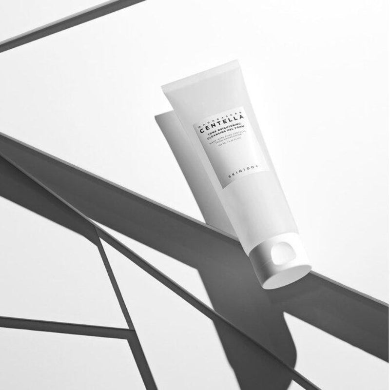 SKIN1004 Madagascar Centella Tone Brightening Cleansing Gel Foam 150ml